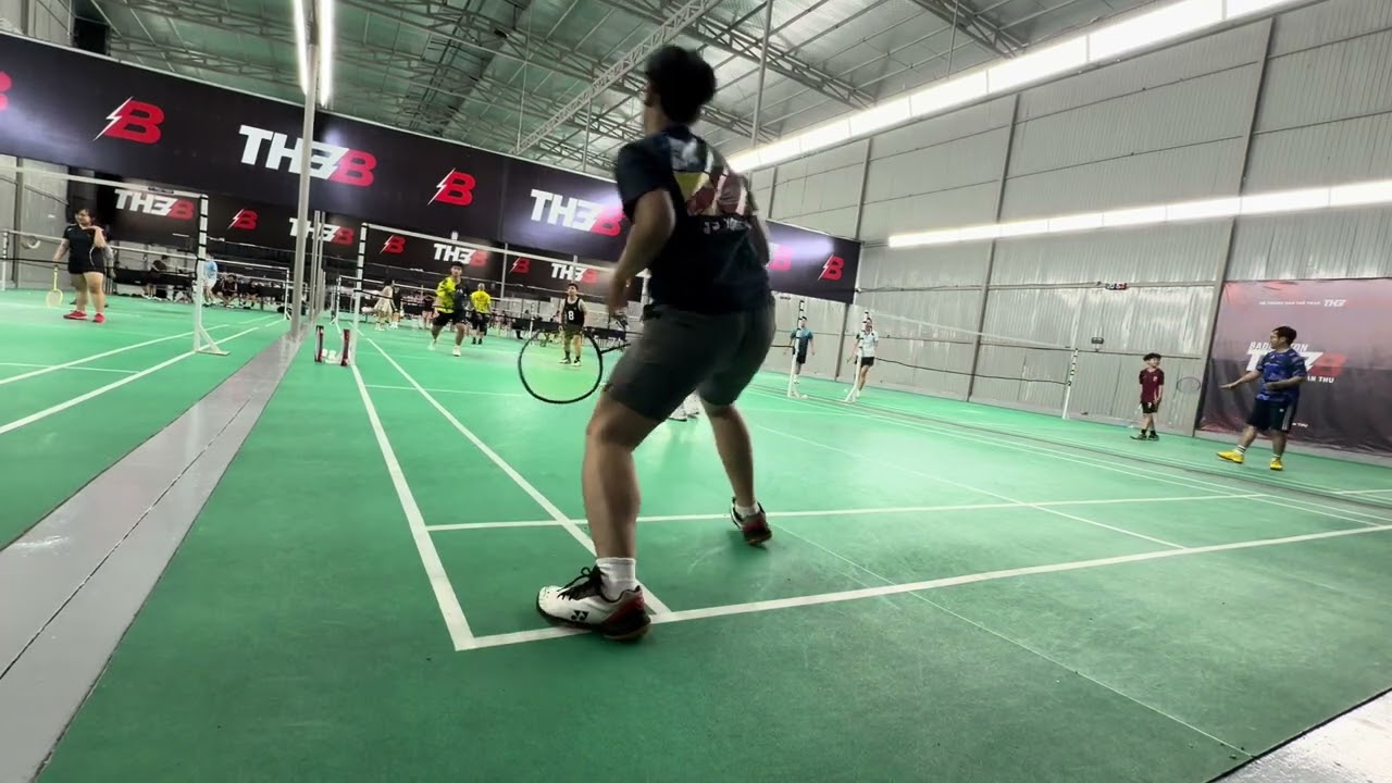 The B Hoàng Văn Thụ