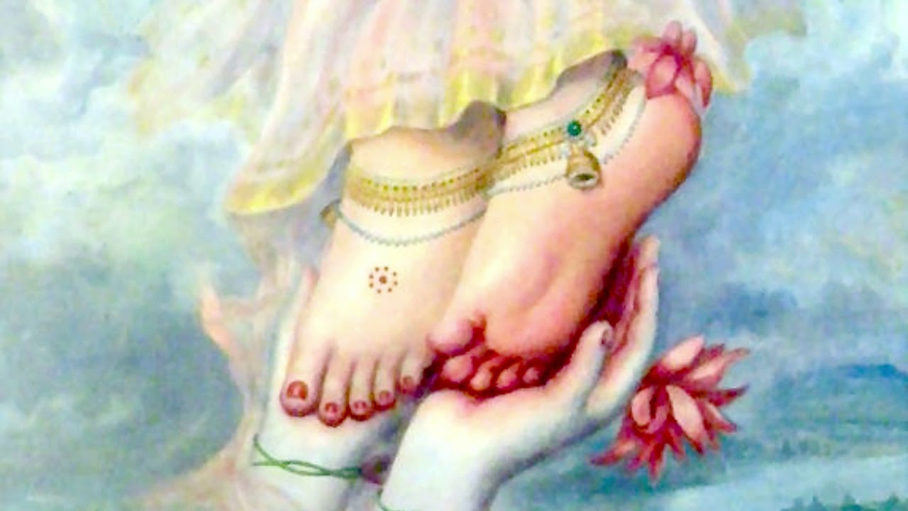 मेरो मन गौर चरण अनुराज्ञो | Gaur Charan Anuragyo (Prem Ras Madira - Savita Ji)