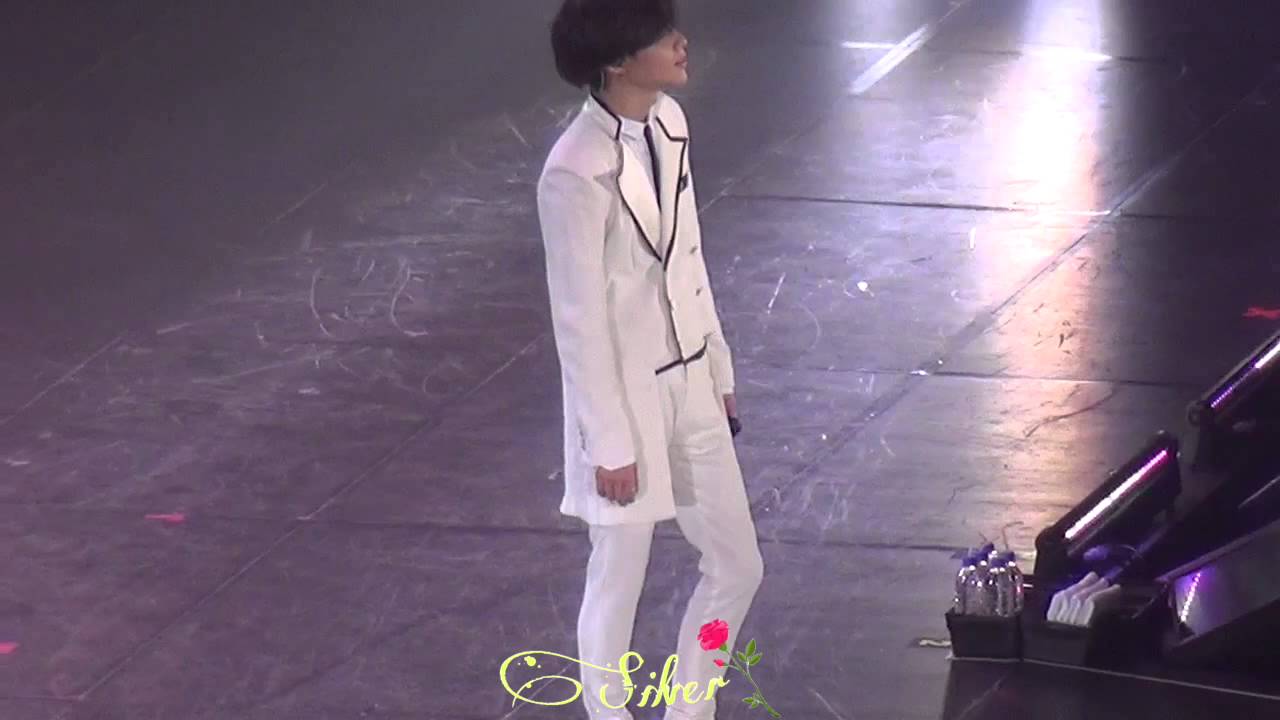 20141209 「SHINee World I'm your boy」Hello + Fire Taemin focus