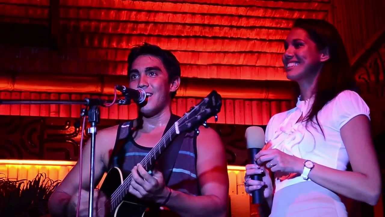 Kolohe Kai Feat. Miss Tahiti 2013 (Mehiata Riaria) - live @ Tahiti (Royal Tahitian)