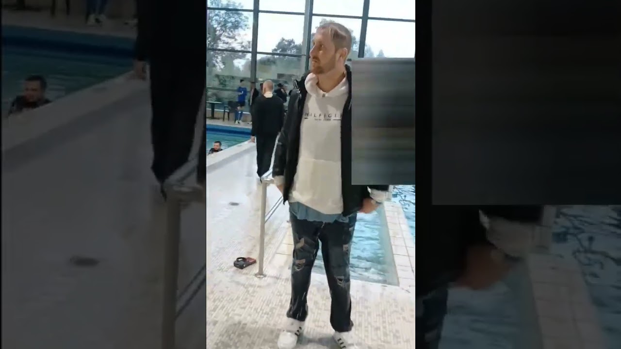 Pool party puffer jacket #wetlook  #klamottenbaden #swimmingfullyclothed  #nasseklamotten