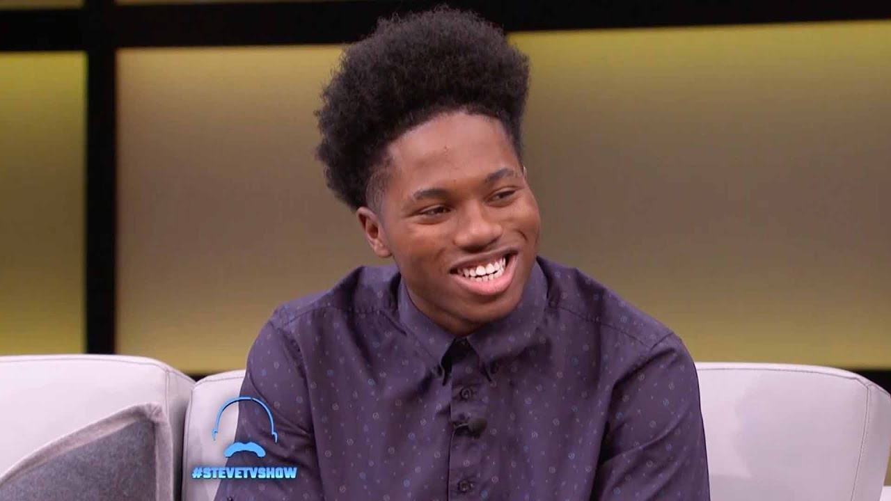 Young Pianist w/ Just Four Fingers Performs for Steve Harvey! 🎹 🤗