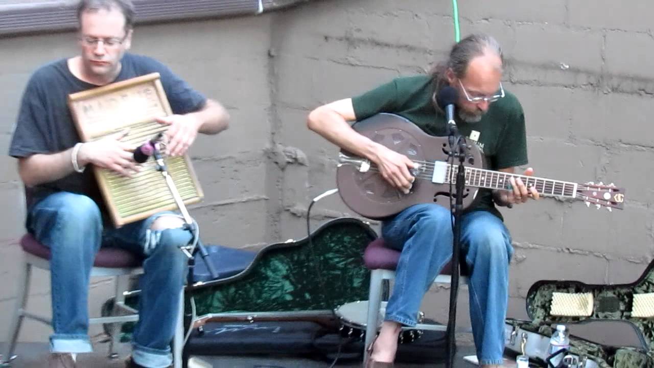 MVI 5632~charlie parr & mikkel beckmen~let the light shine on me~6 21 12~cedar patio~mpls ,mn