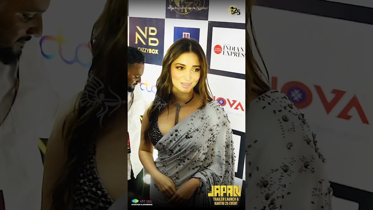 Sizzling #Tamannah on the Red Carpet 😍#Karthi25 #JapanTrailerLaunch &nbsp;#Japan #JapanMovie