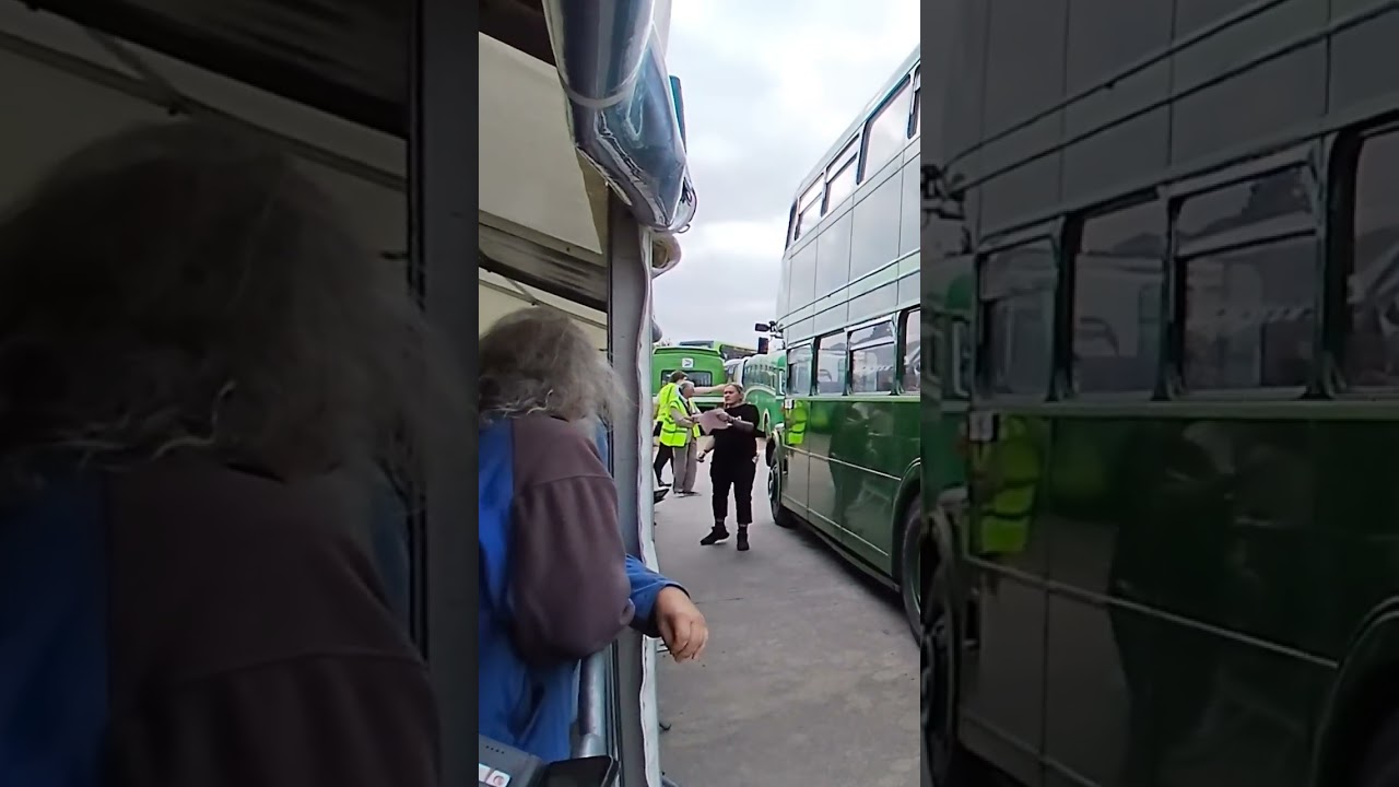 TOOTING AND REVERSING NOISES at Ryde Bus Museum 