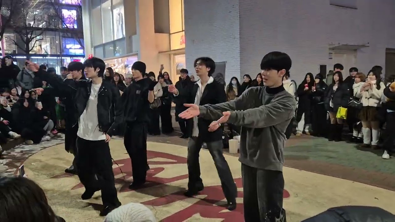 20260125 205441 #모션 홍대 버스킹 #MOCEAN Hongdae Busking