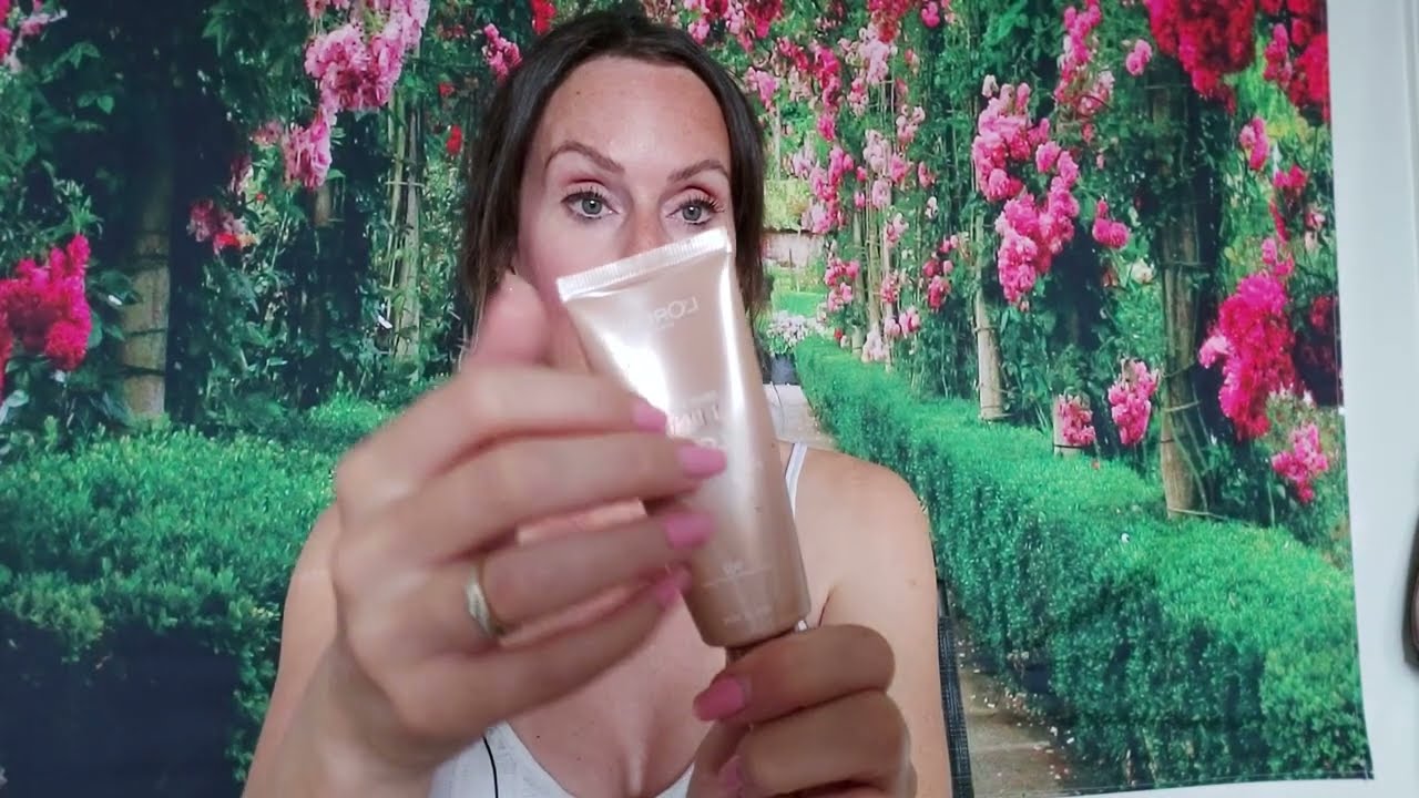 ASMR GRWM Doing My Makeup & Chewing Gum