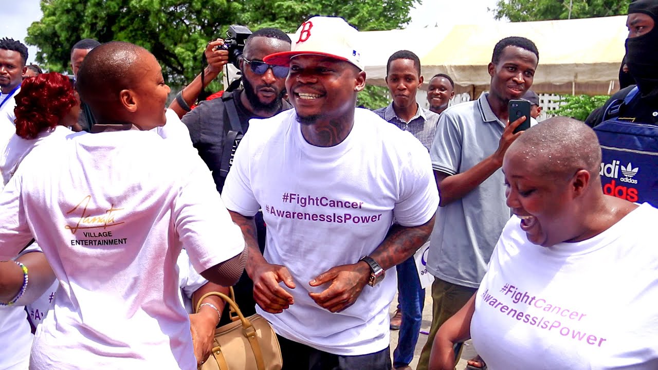 Uso kwa uso HARMONIZE na KAJALA wakutana na kucheza wimbo mpya wa DIAMOND mapozi