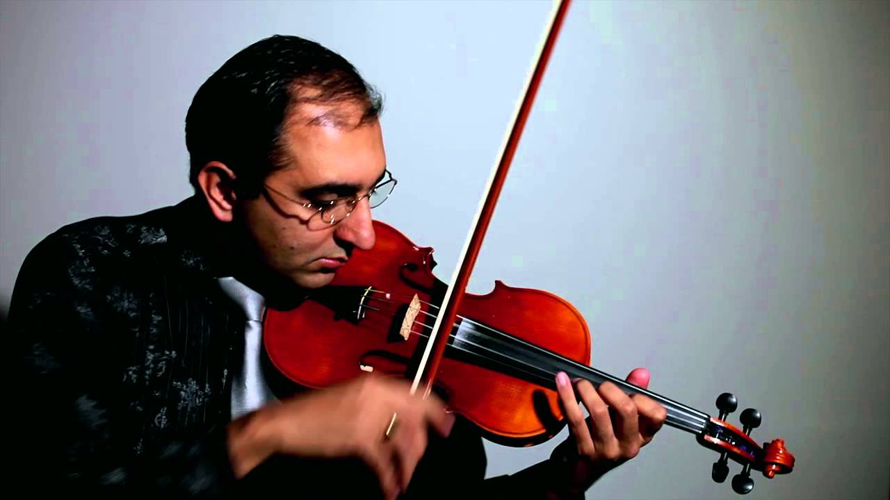 بابک ثابتیان :چهارمضراب شور زنده یاد استاد حبیب الله بدیعی.