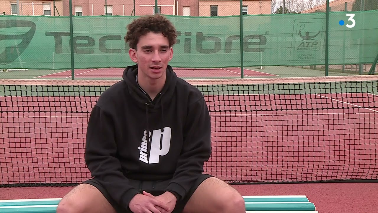 Lunel : Esteban, un prodige du tennis de 16 ans en pleine progression, plus jeune pro à l'ATP