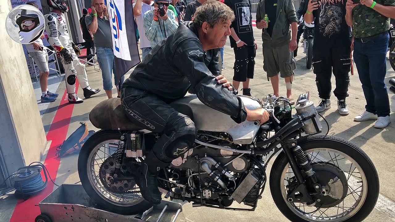 Moto Guzzi V8 под юбкой - быстрое обслуживание и запуск двигателя с поддержкой Джакомо Агостини :-)