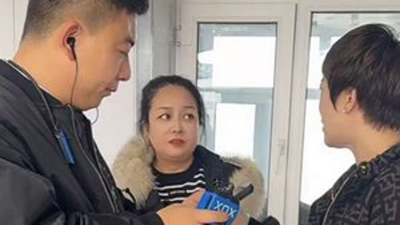 品牌方来了，带个电饭煲