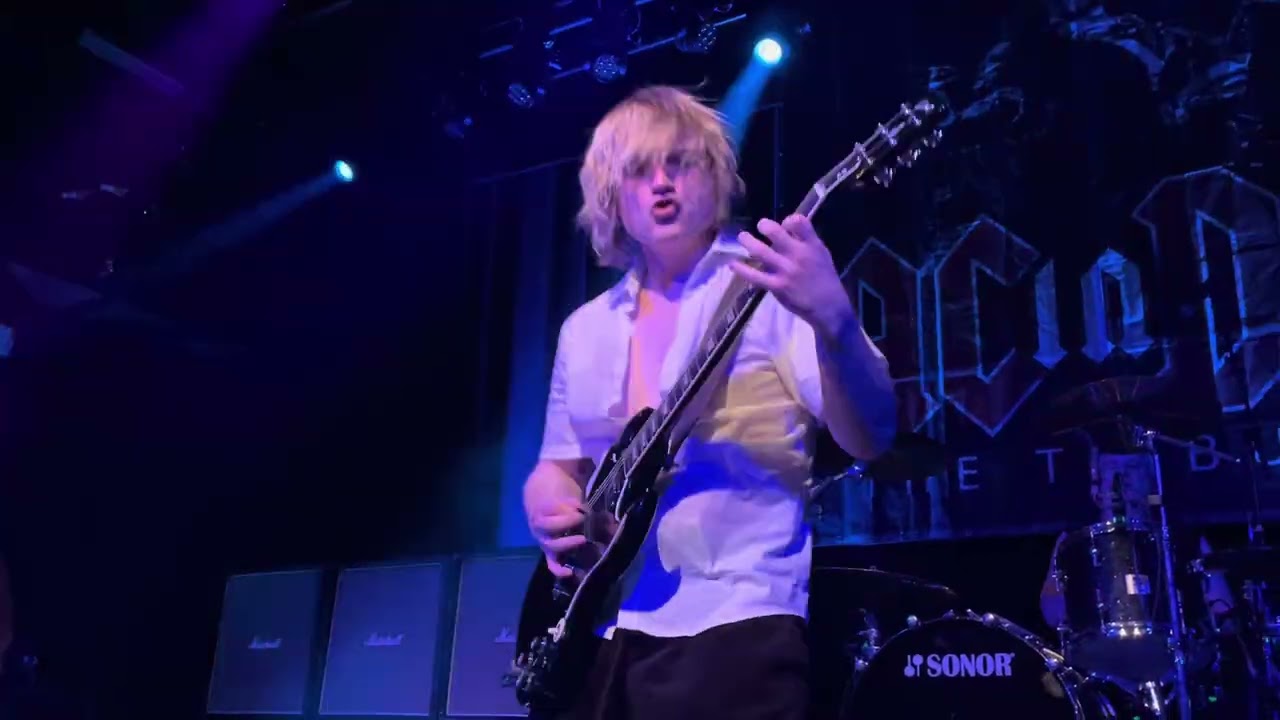 ACinDC Whole lotta Rosie