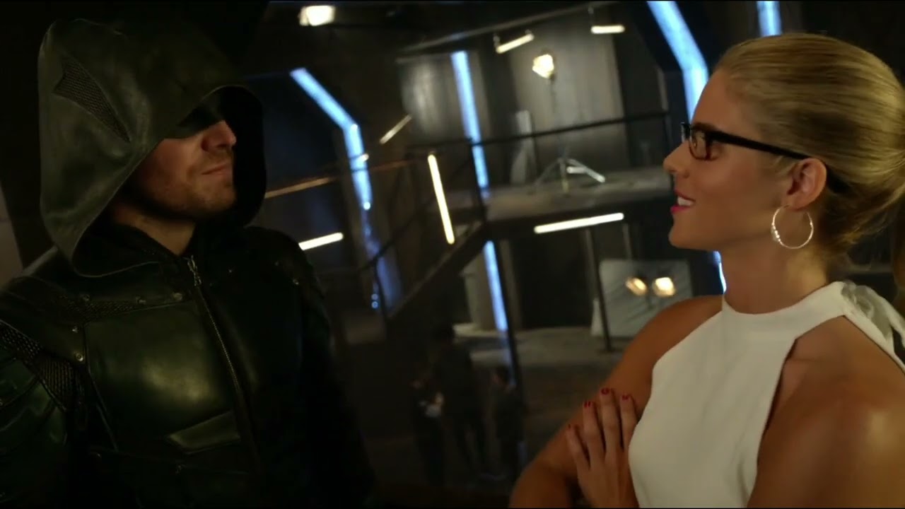 Oliver e Felicity - Arrow (Dublado)