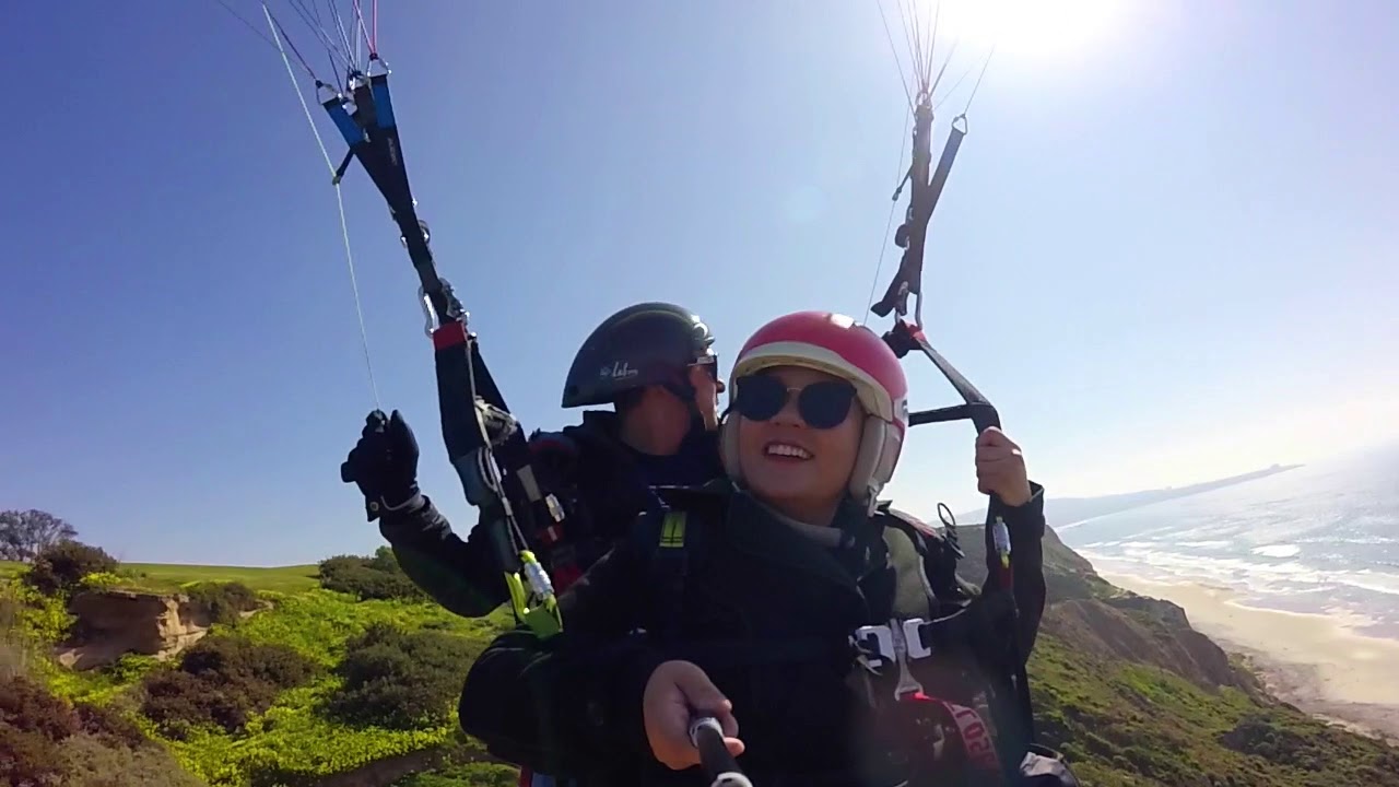 xue cong Paragliding at Torrey Pines Gliderport