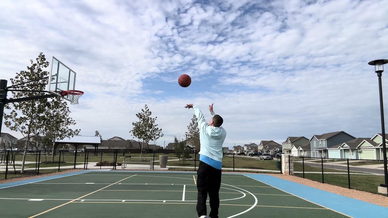Can you guess where this outdoor basketball  court is located in New Braunfels, Tx? (Part 4) VLOG 