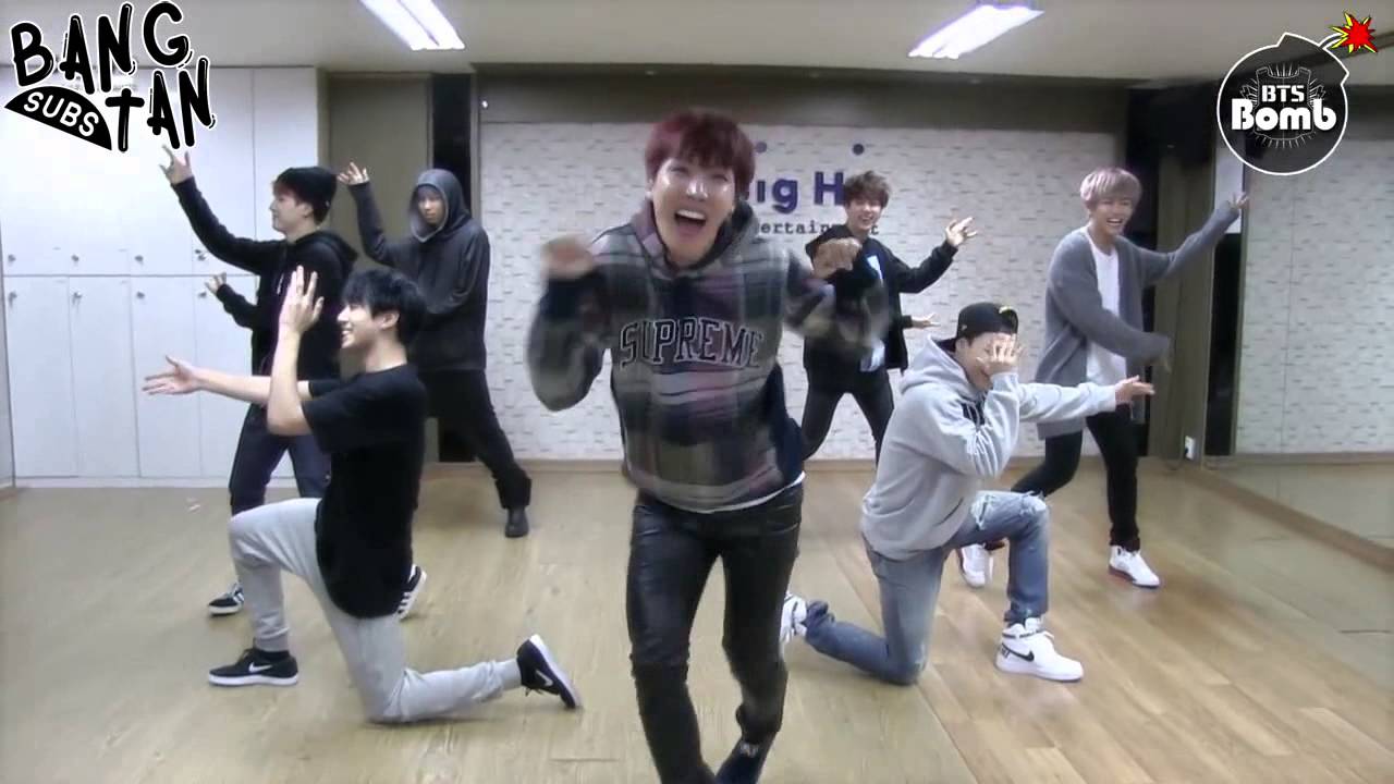 [ENG] 150604 [BANGTAN BOMB] 'Hormone War' dance performance (Real WAR ver)