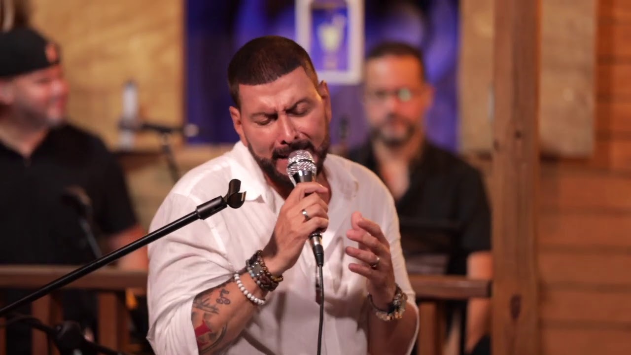Cuando Se Necesita Más - Domingo Quiñones featuring. Norberto Vélez (Live Sesiones Desde La Loma)