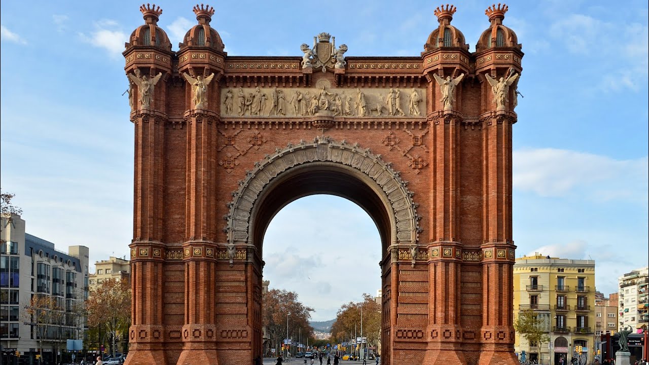 Arc De Triomf (Barcelona)￼ | YouTube | Especially Ar