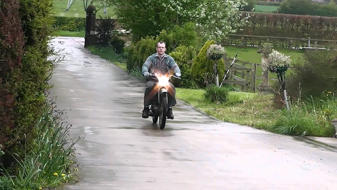 bsa bantam d1 495 YUD 014.MTS