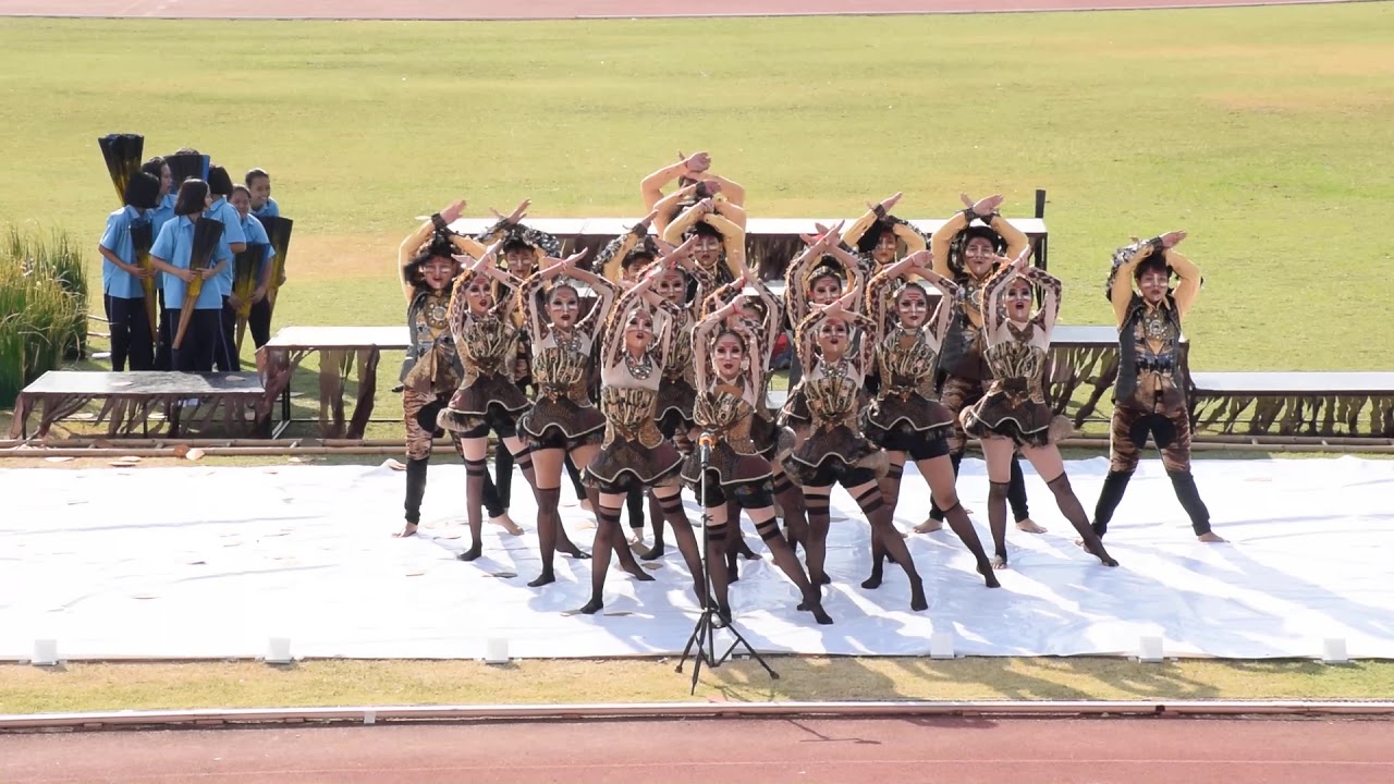 "ชนเผ่าฟ้าแดง" Boonwattana Cheerleader 2019