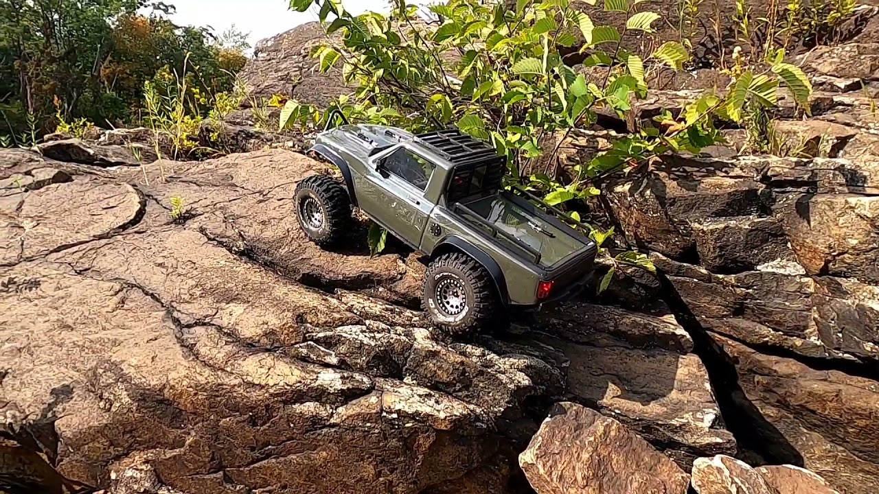 A tricky route with the TRX4 Sport kit