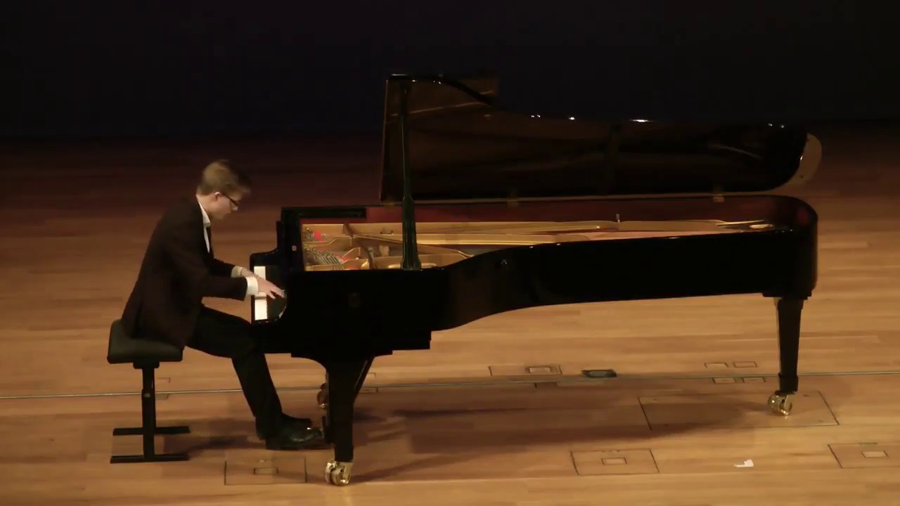 Joona Uusitalo plays Sibelius - Romance