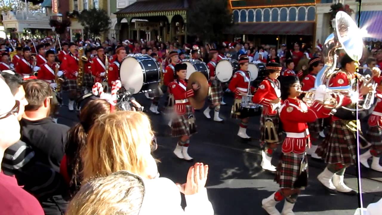 Dunedin HS Highlander band at Disney World part 2