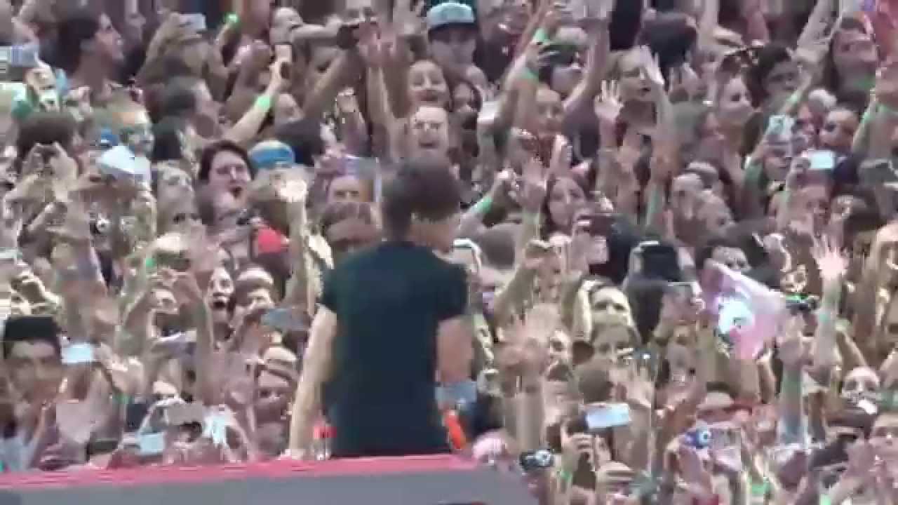 One Direction - Little Black Dress - Bern