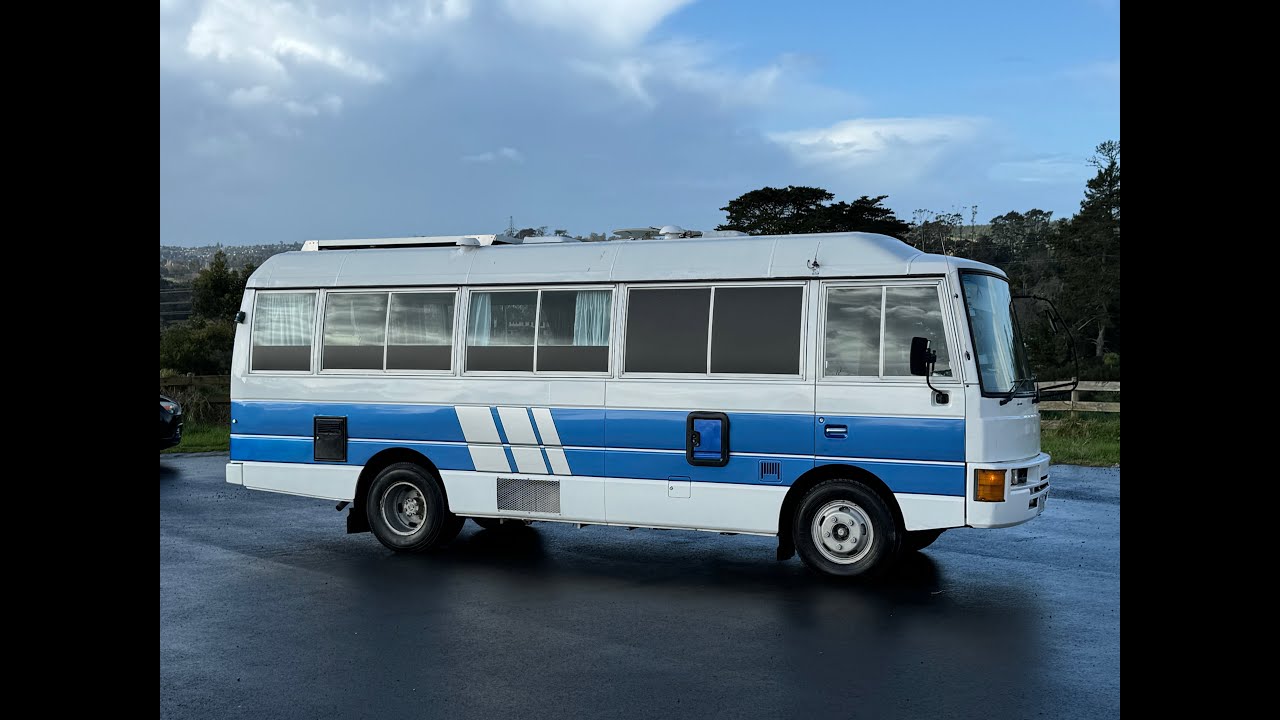 1990 Nissan Civilian 3 berth motorhome
