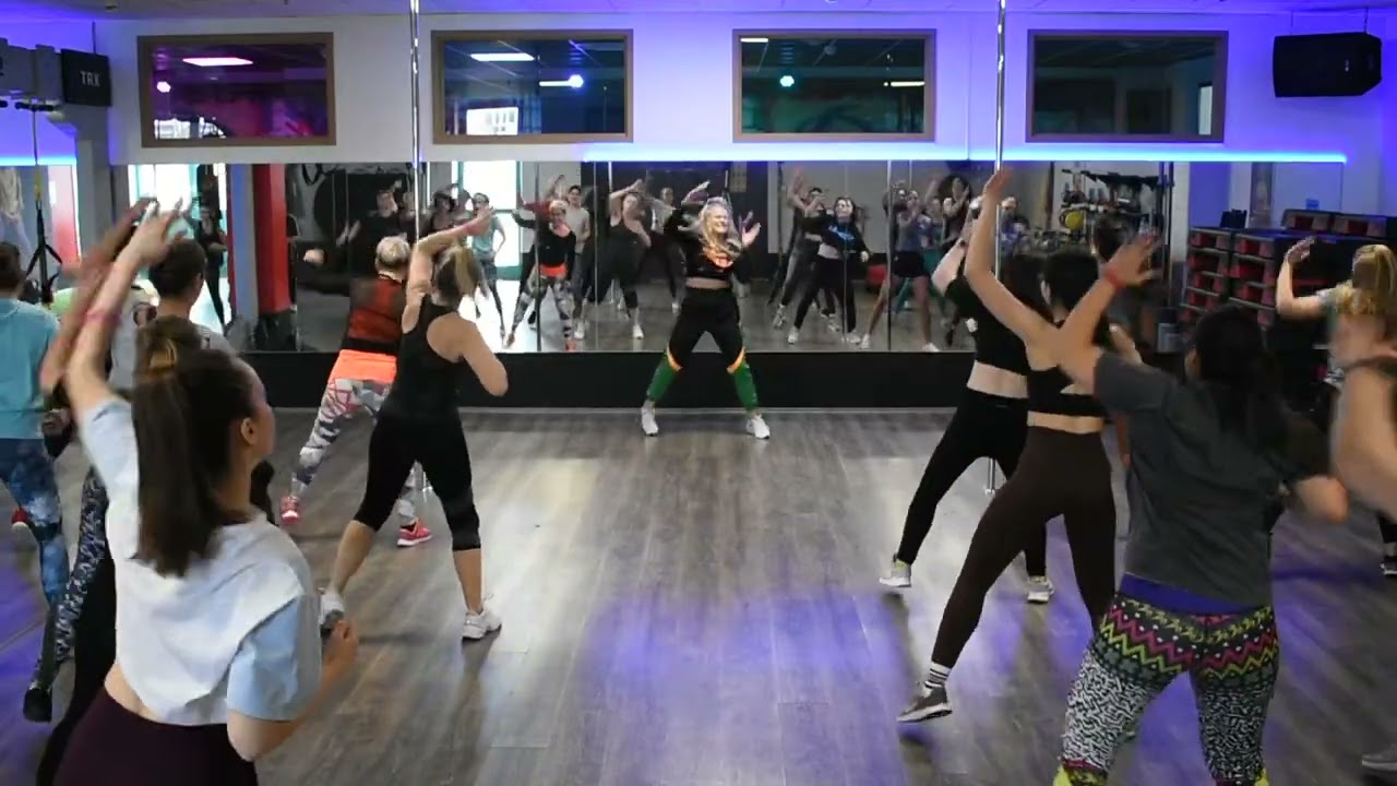 ZUMBA® WARM UP 2023 with Linda - DJ Dani Acosta