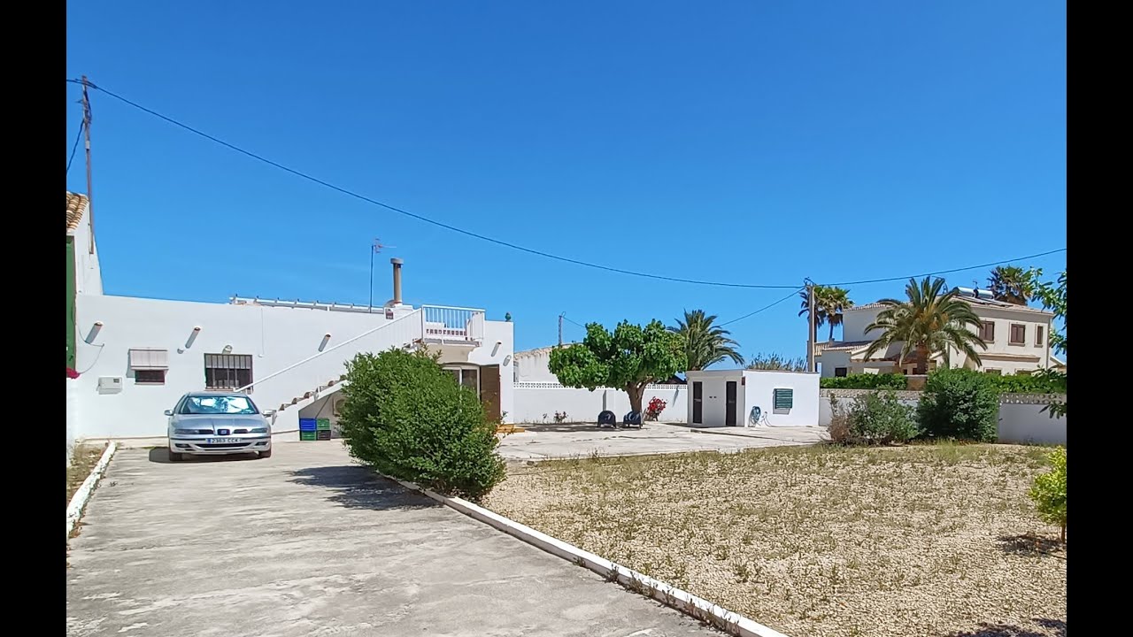 Ref 1507 Casa en Primera Línea de Playa, Denia, Alicante
