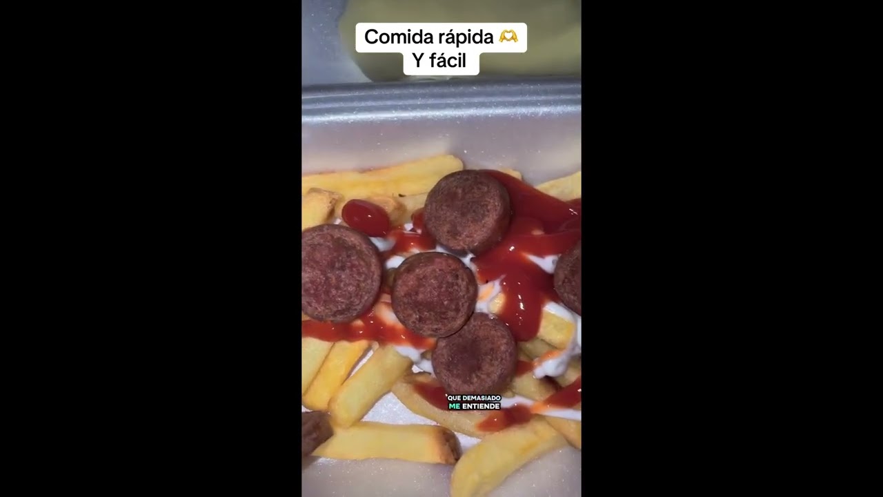 Salchipapa al estilo dominicano 🇩🇴