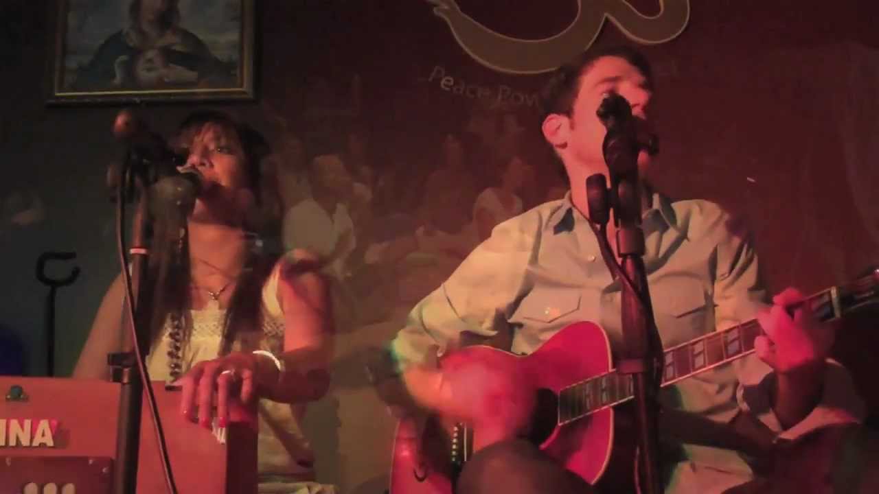 Edo and Jo - Music Yoga Seva (Promo Video)