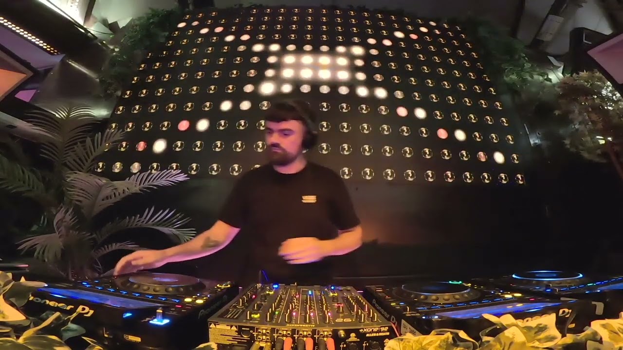 TOMMY MCCOY // STEREO SESSIONS MIX