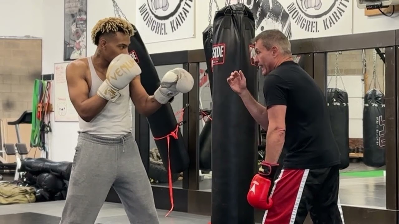 Master The Double Jab In 3 Minutes With This Boxing Drill!