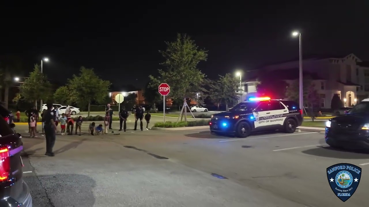 Delta Shift Foot Races On Patrol!