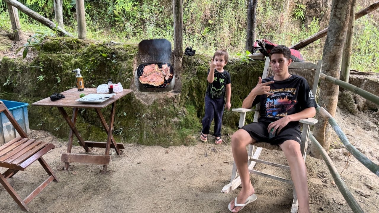 FIZEMOS O PRIMEIRO CHURRASCO NO SITIO DO NENEM. Thiago velho 