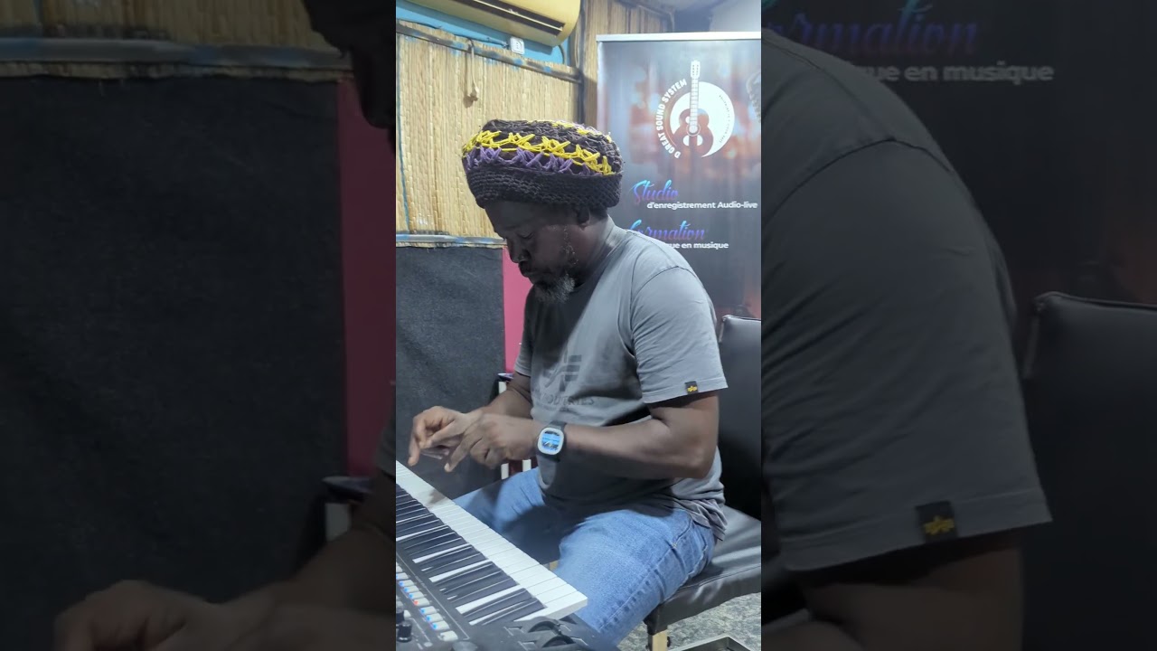 Reggae loop recording ✌️🇹🇬.             