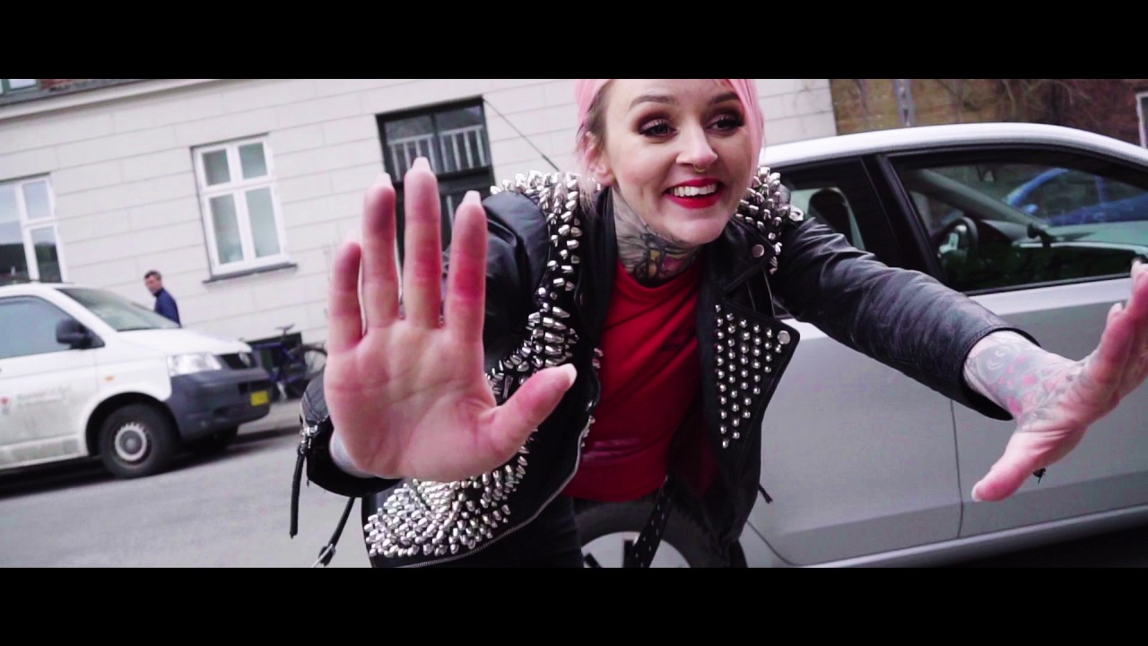 THE HEADLINES - Upstarts (2017) // Official Video // MetalSpiesser Records