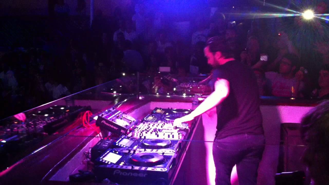 Steve Angello live Amnésia Cap d'Agde 2011