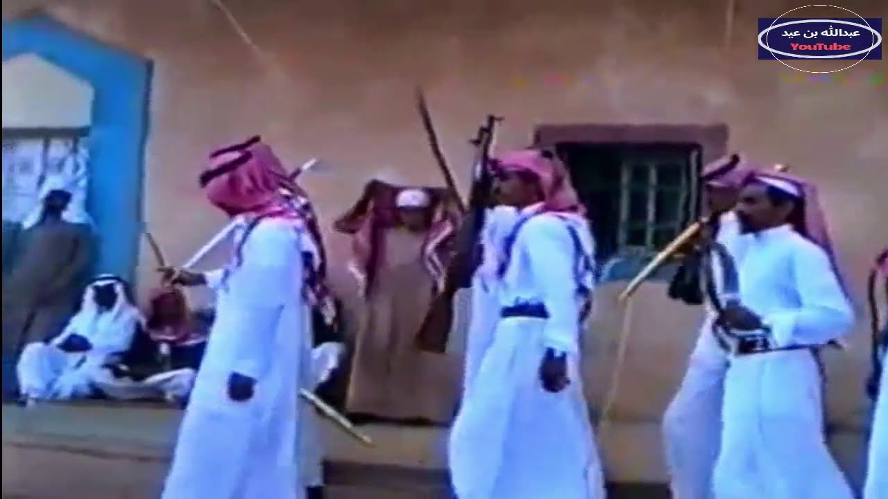 حفلة قديمة في بلحمر زواج/ علي بن عضوان ال مداوي الأحمري بقرية ال عزه عام 1412هـ الجزء الأول