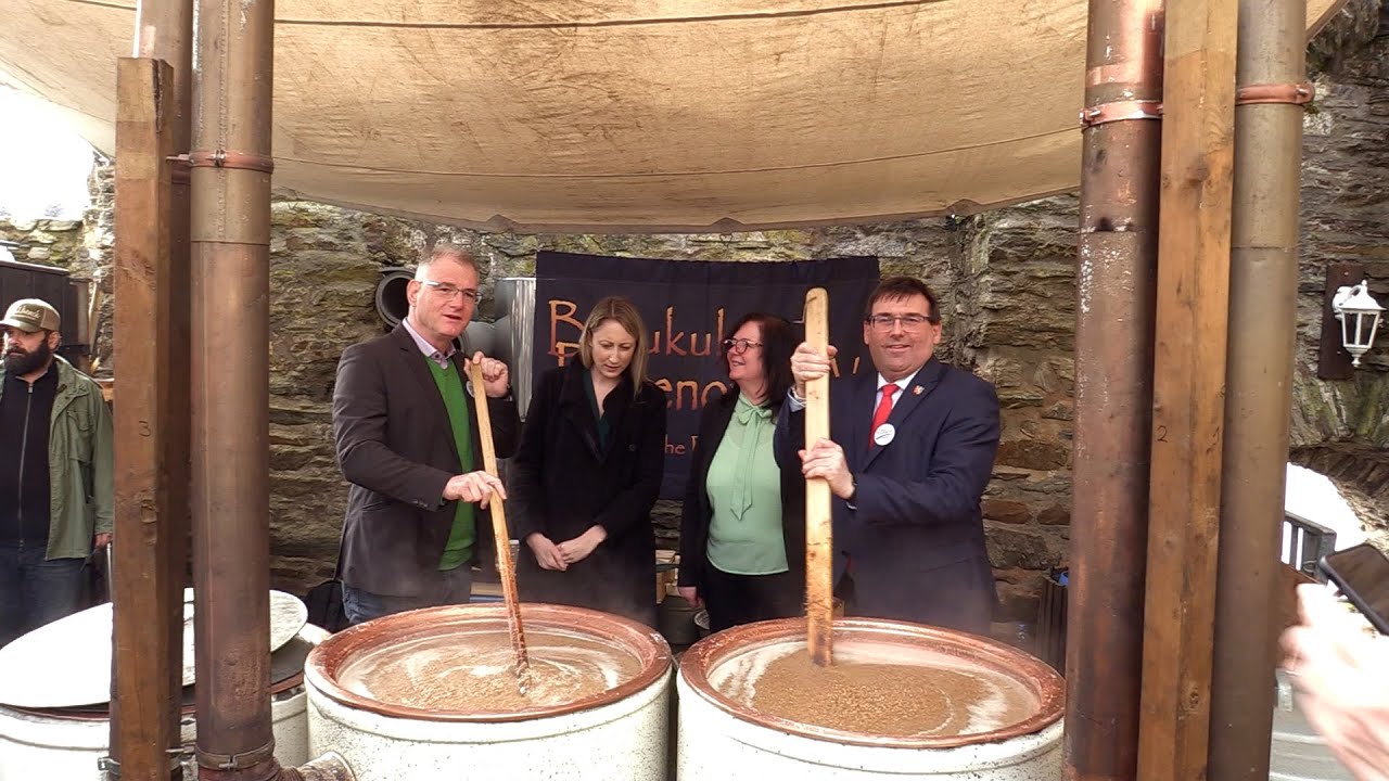 St. Patrick´s-Day in Dausenau: Michelle Wittler ist erste irische Bürgermeisterin in Deutschland!