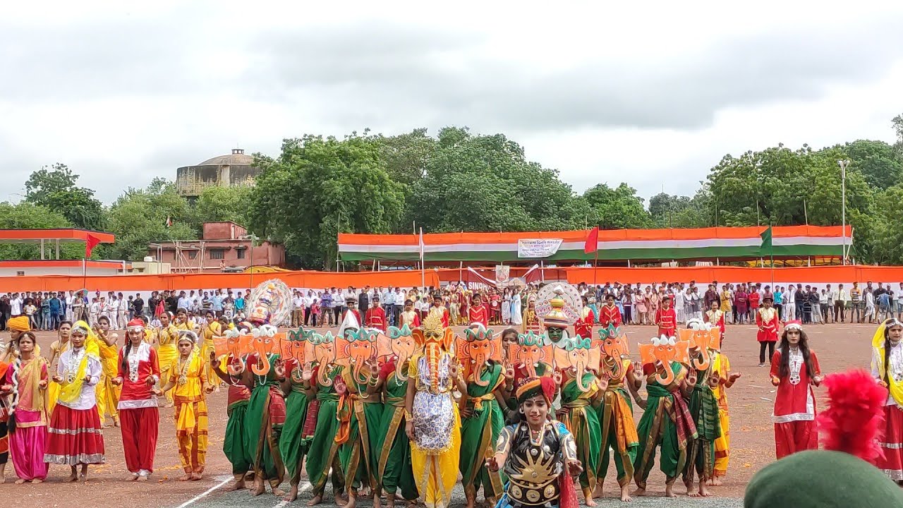 15 August 2019 M.L.B. School Dance Program INDEPENDENCE DAY