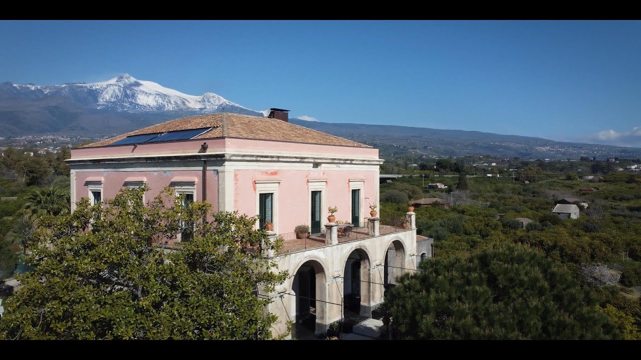Dora & Jon: an authentic Italian story | Official teaser