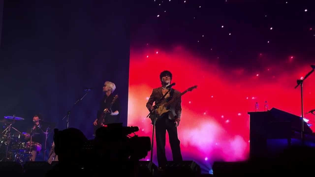 240126 THE ROSE - 'BEAUTY AND THE BEAST' - DAWN TO DUSK TOUR in Manila