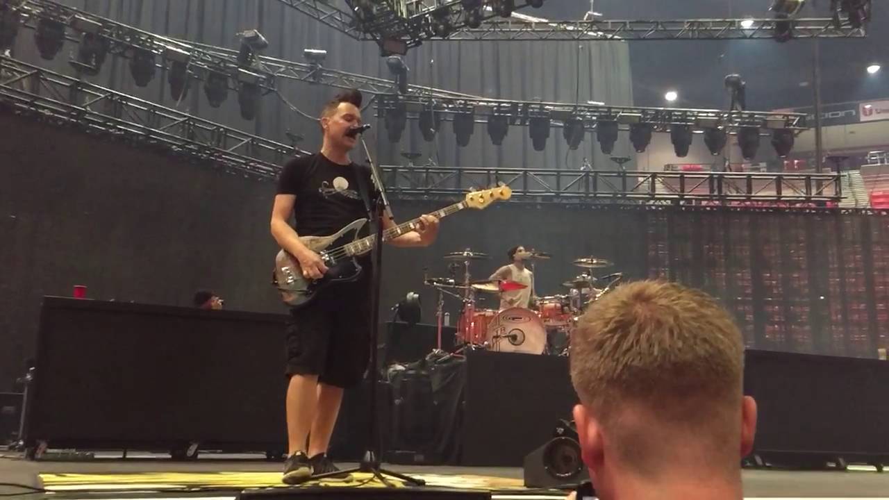 Blink-182 Soundcheck 7/21/16 San Diego