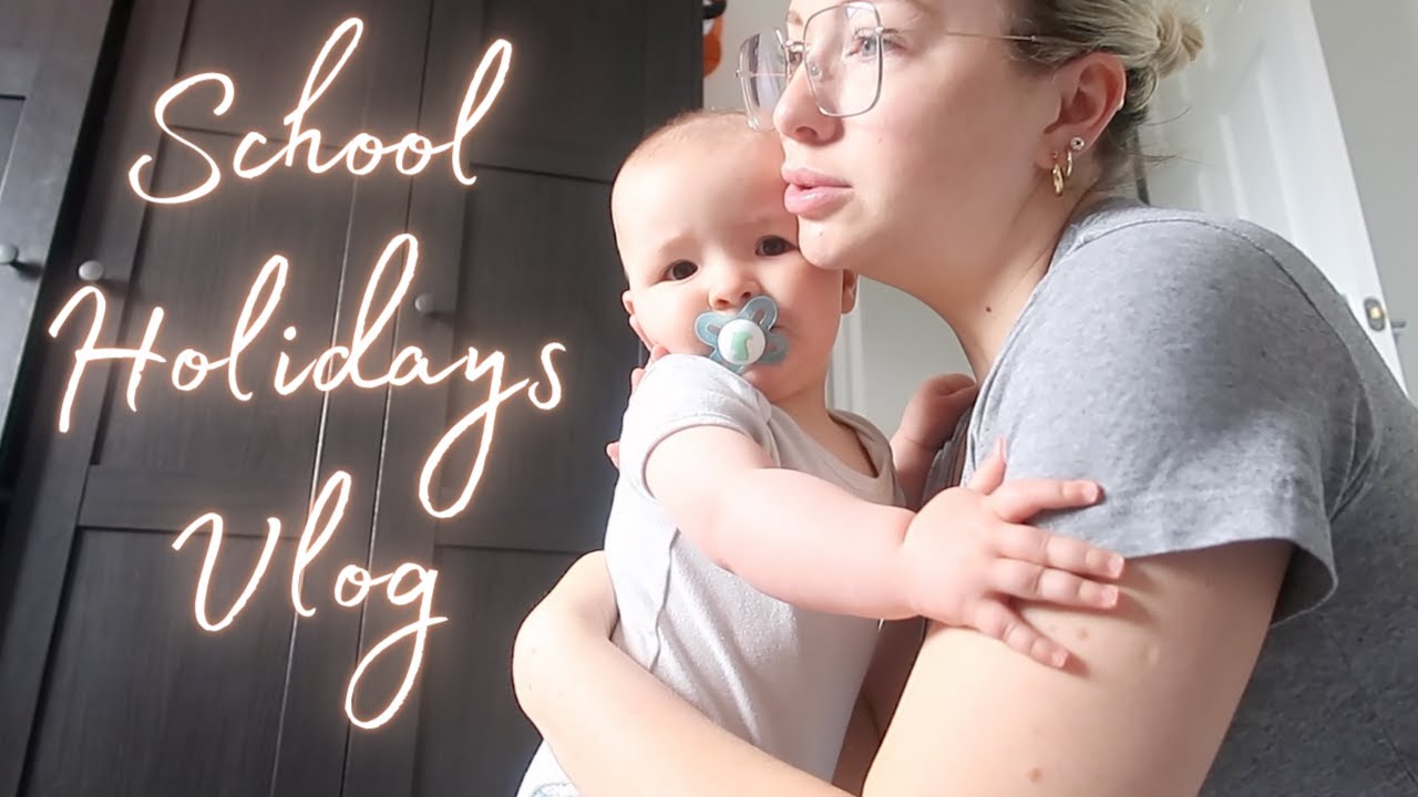 SCHOOL HOLIDAY MADNESS VLOG | BUSY MUM DAY IN THE LIFE | ellie polly