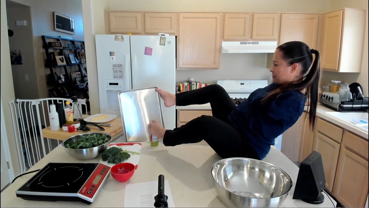 Cooking Kale Chips with My Feet | Toe Food Tuesday #4