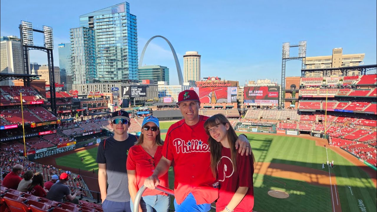 IS BUSCH STADIUM THE BEST IN THE MLB?! | Pittsburgh Pirates vs St. Louis Cardinals | 6/12/24